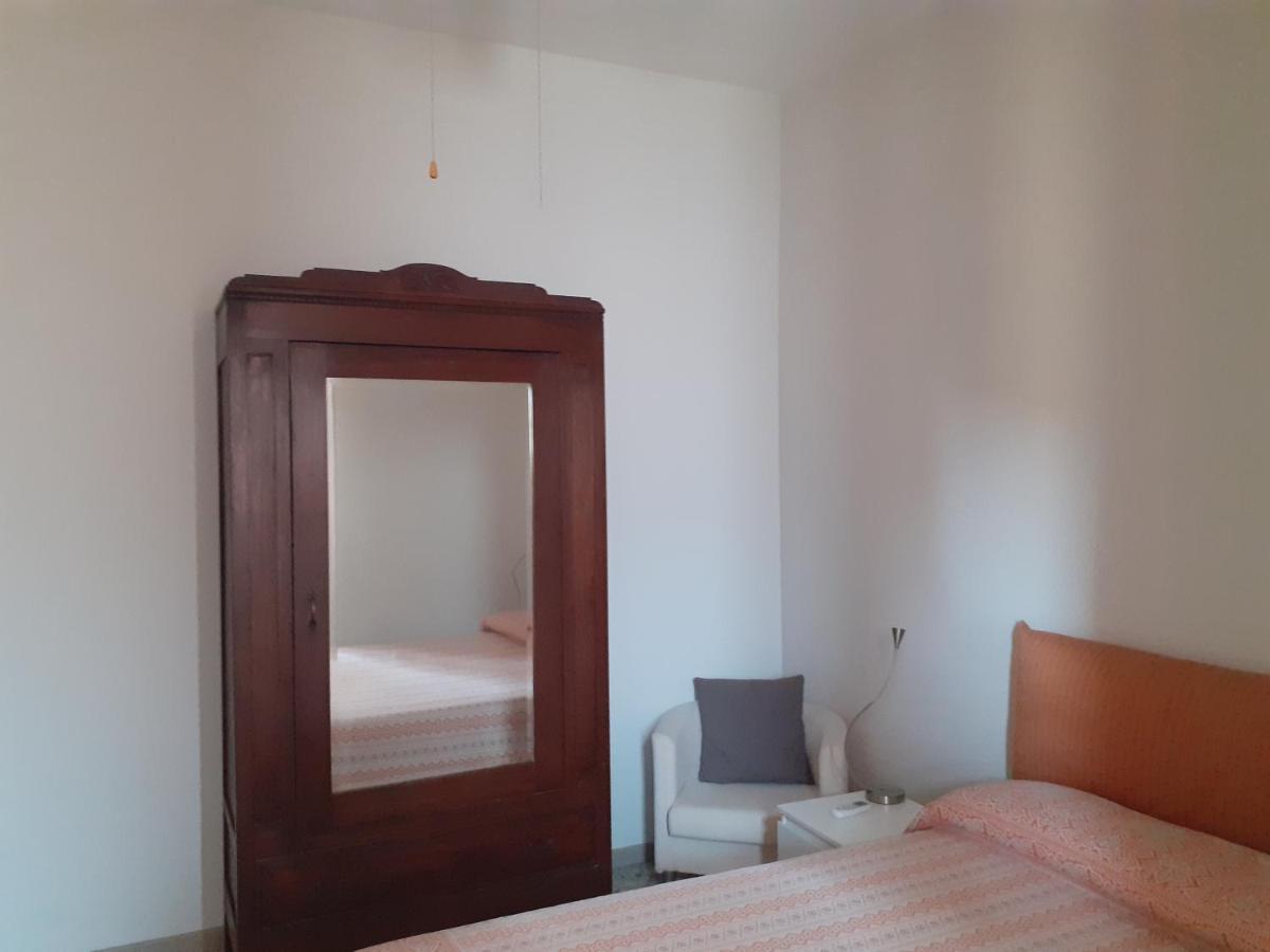 Chez Gle B&B Μπάρι Εξωτερικό φωτογραφία