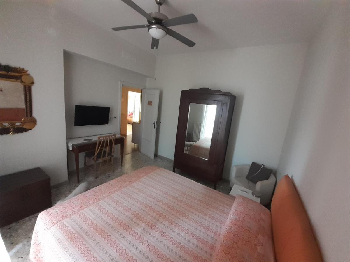 Chez Gle B&B Μπάρι Εξωτερικό φωτογραφία